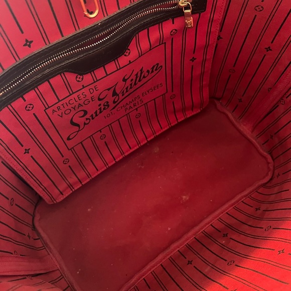 Louis Vuitton Neverfull MM - Picture 5 of 5